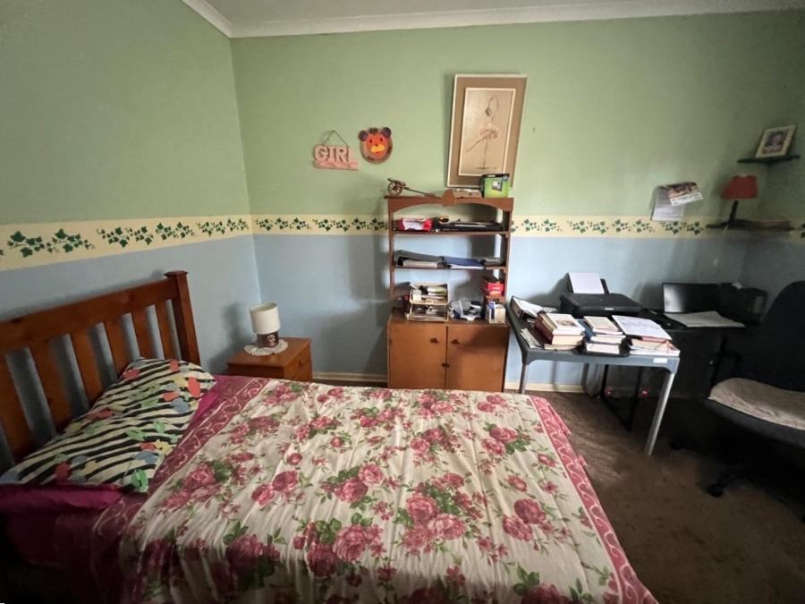 4 Bedroom Property for Sale in Vaalpark Free State
